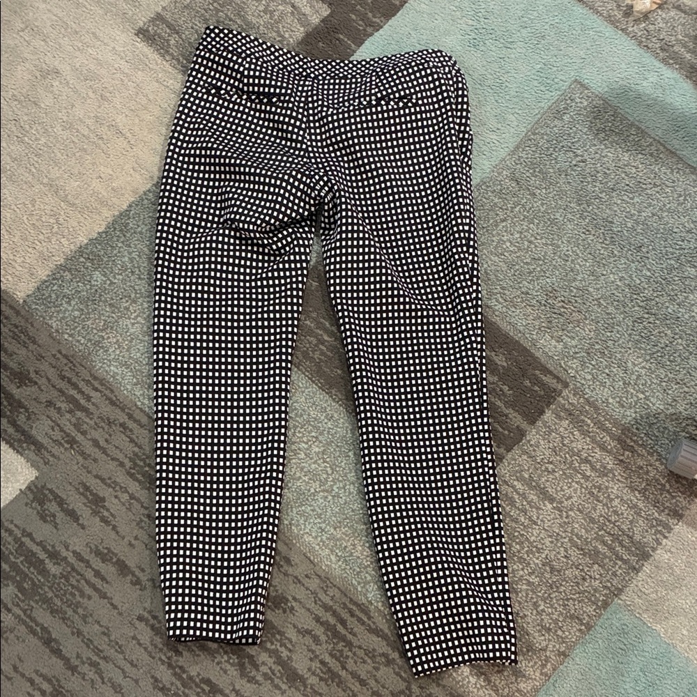 Express Monochrome Patterned Pants - Picture 2 of 2